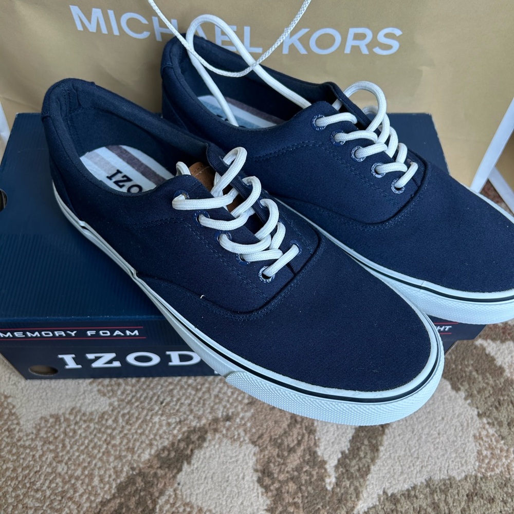 Izod Blue and White Canvas Sneakers Classic Lace-Up Design memory foam 8-13 US